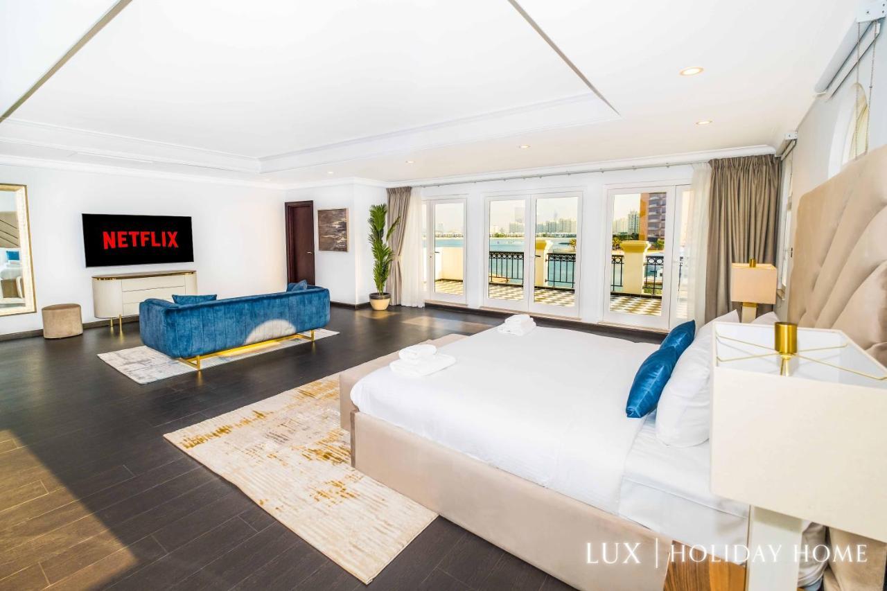 Lux The Luxury Sunny Shores Palm Dubai